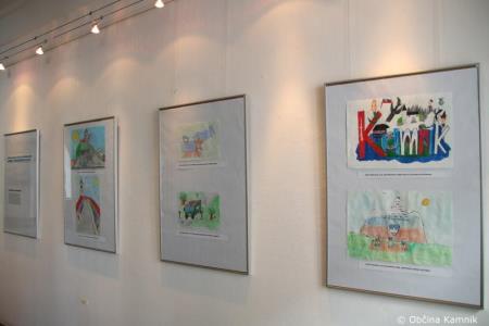 ODPRTJE RAZSTAVE LITERARNIH IN LIKOVNIH DEL NA TEMO ČASTNI OBČAN KAMNIKA